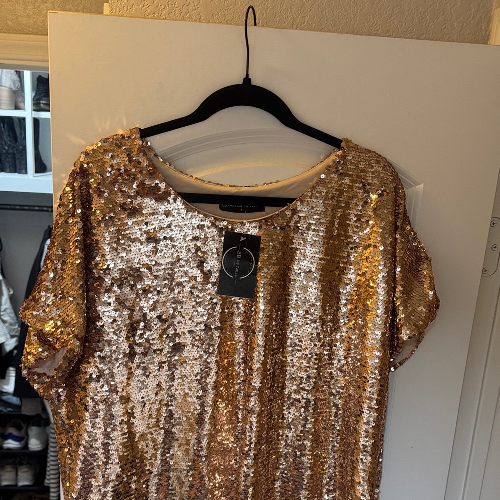 Fashion to Figure Gold Sequin Top